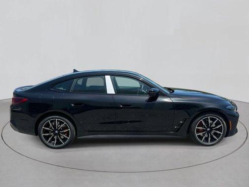 Black Sapphire Metallic 2026 BMW i4 Gran Coupe xDrive40