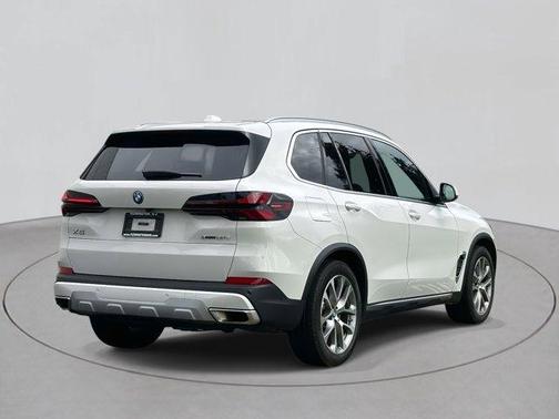 2025 BMW X5 PHEV xDrive50e