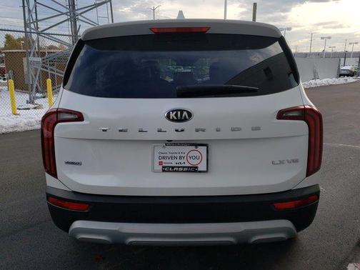 2020 Kia Telluride LX