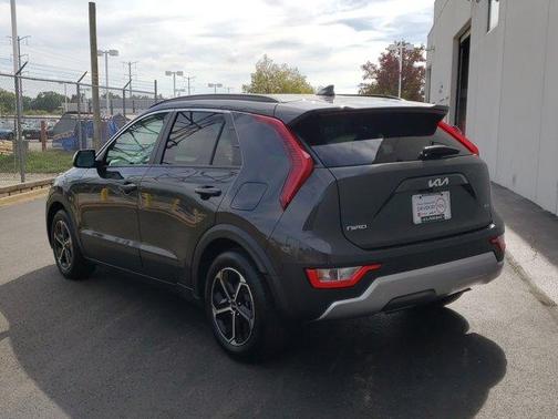 2023 Kia Niro EX