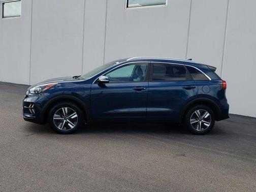 2022 Kia Niro Plug-In Hybrid EX