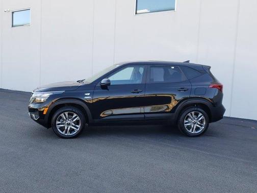 2022 Kia Seltos LX
