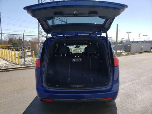 2019 Chrysler Pacifica Touring-L Plus