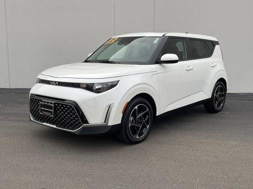 2023 Kia Soul EX