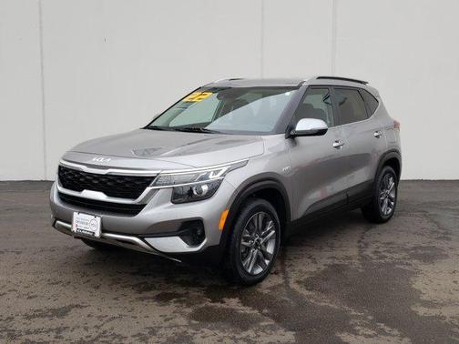 2022 Kia Seltos S