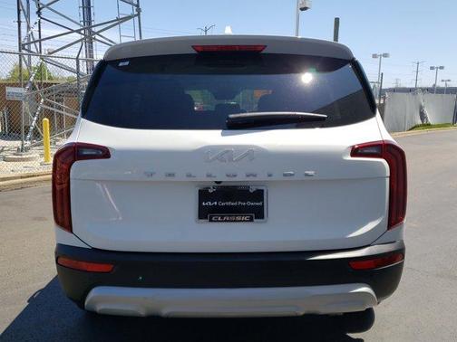 2022 Kia Telluride LX