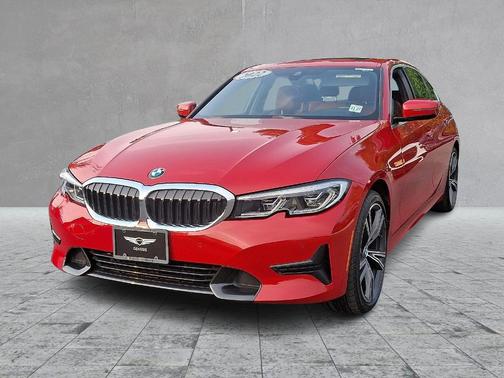 2022 BMW 330 i xDrive