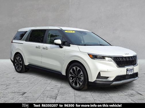 2024 Kia Carnival EX