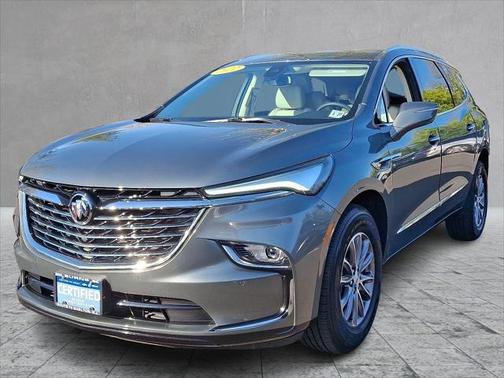 2022 Buick Enclave Essence
