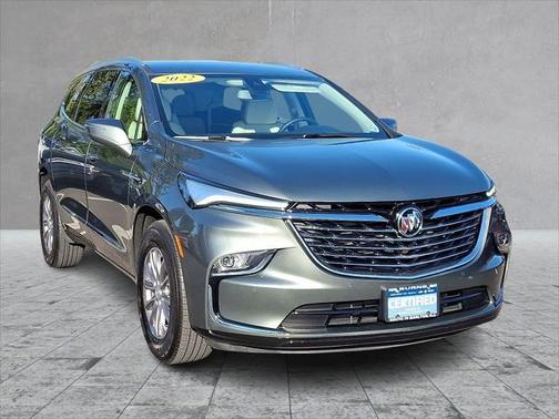 2022 Buick Enclave Essence