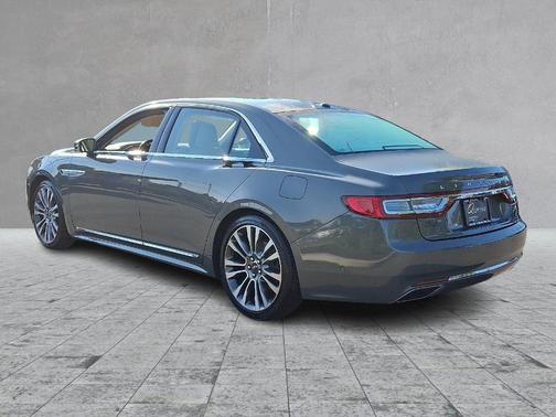 2017 Lincoln Continental Reserve