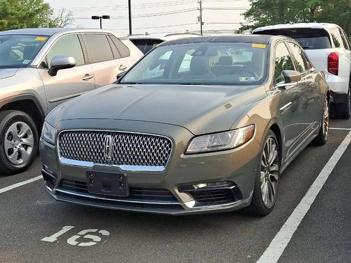 2017 Lincoln Continental Reserve