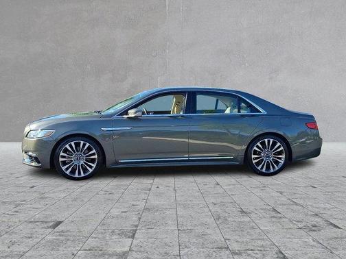 2017 Lincoln Continental Reserve