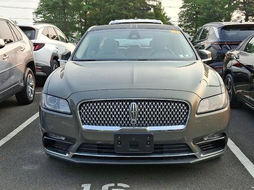 2017 Lincoln Continental Reserve