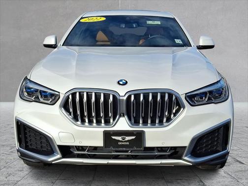 2022 BMW X6 xDrive40i