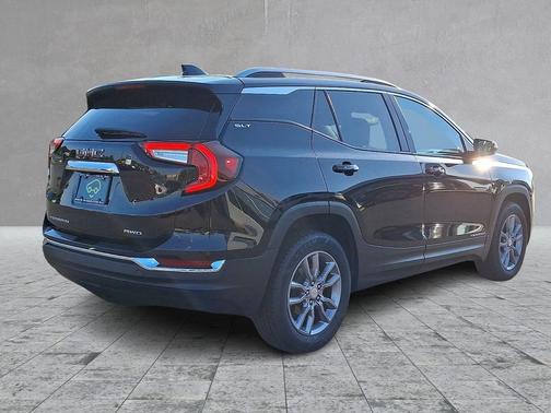 Ebony Twilight Metallic 2024 GMC Terrain SLT