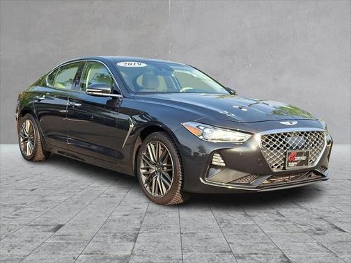 2019 Genesis G70 3.3T Design