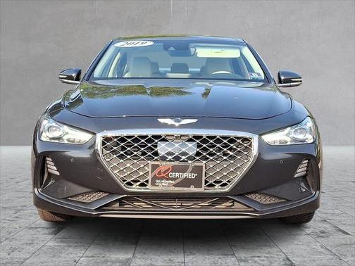 2019 Genesis G70 3.3T Design
