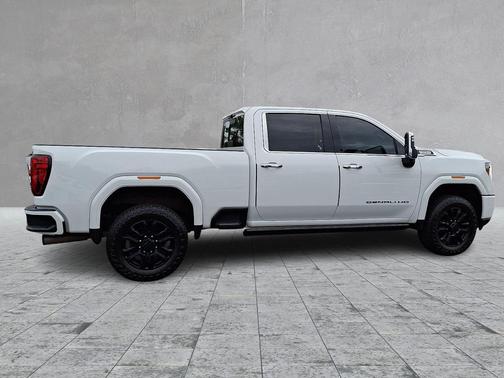 Summit White 2021 GMC Sierra 2500 Denali