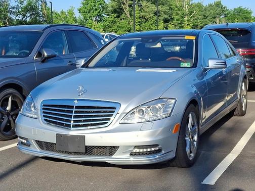 2011 Mercedes-Benz S-Class S 550 4MATIC