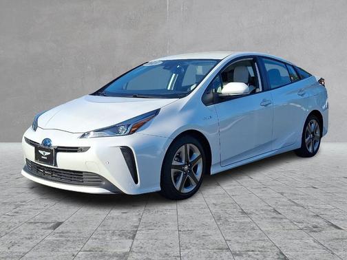 2021 Toyota Prius XLE