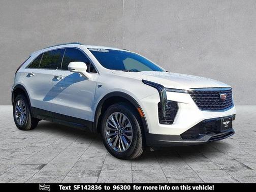 2025 Cadillac XT4 Premium Luxury