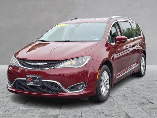 2019 Chrysler Pacifica Touring-L