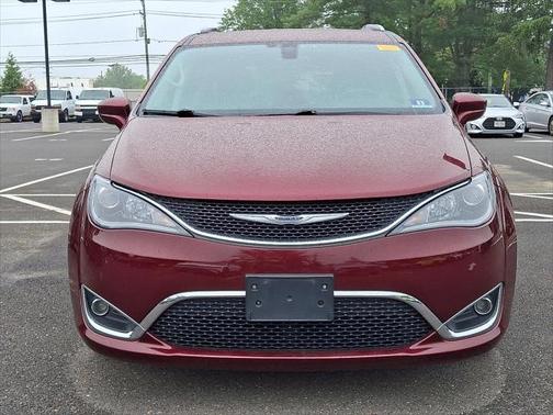 2019 Chrysler Pacifica Touring-L