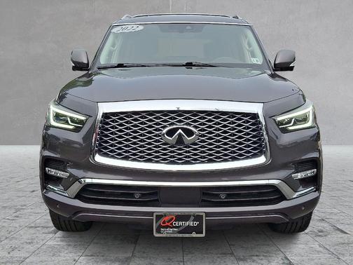 2022 INFINITI QX80 Luxe