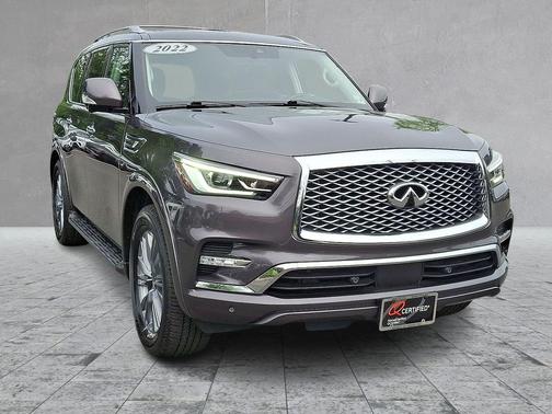 2022 INFINITI QX80 Luxe