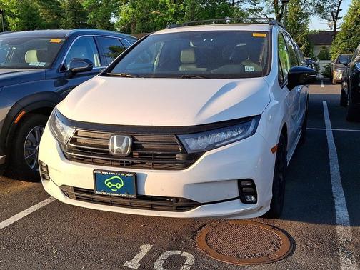 Platinum White Pearl 2023 Honda Odyssey Sport
