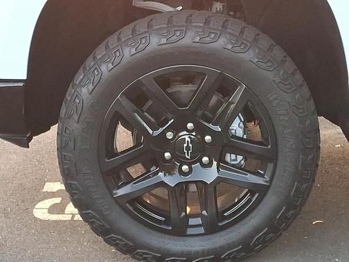 2023 Chevrolet Silverado 1500 Custom Trail Boss