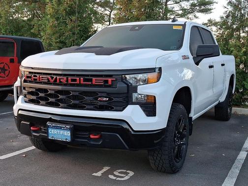 2023 Chevrolet Silverado 1500 Custom Trail Boss