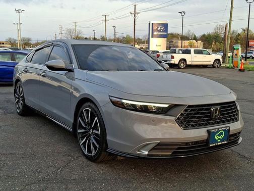 2023 Honda Accord Hybrid Touring