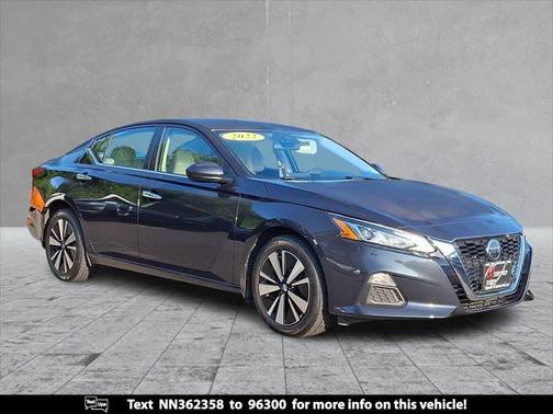 2022 Nissan Altima 2.5 SV