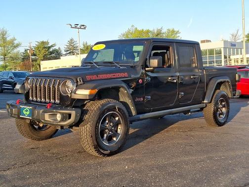 Black Clearcoat 2022 Jeep Gladiator Rubicon