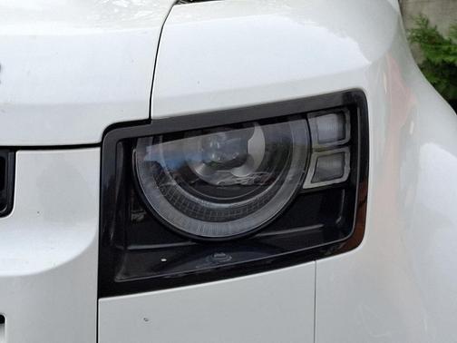 2024 Land Rover Defender 130 P300 S