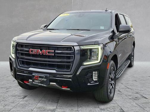 2022 GMC Yukon XL AT4