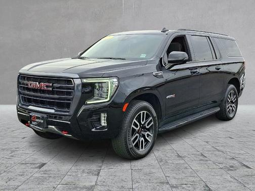 2022 GMC Yukon XL AT4