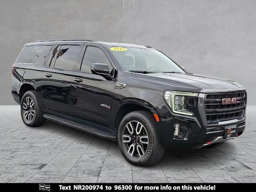 2022 GMC Yukon XL AT4