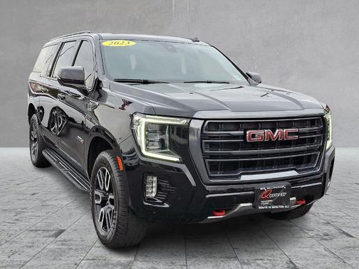 2022 GMC Yukon XL AT4