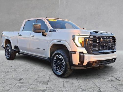 White Frost Tricoat 2024 GMC Sierra 2500 Denali Ultimate