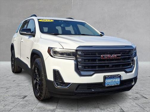 2023 GMC Acadia AT4