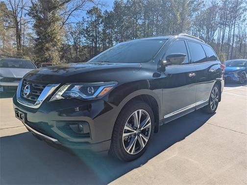 2019 Nissan Pathfinder Platinum