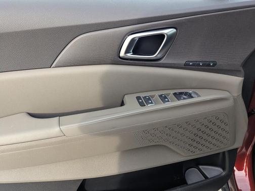 2025 Kia Carnival Hybrid EX