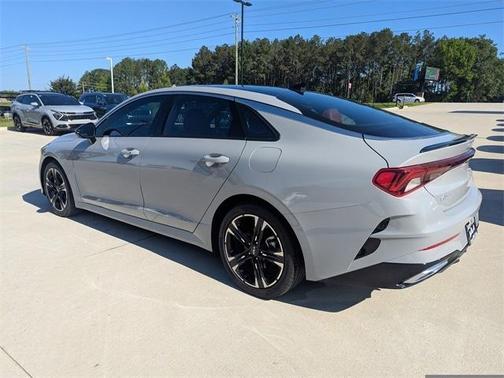 2023 Kia K5 GT-Line