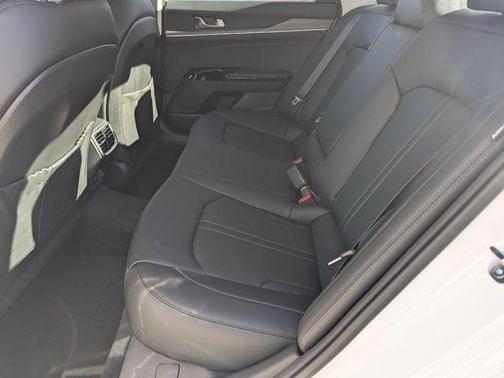 Snow White Pearl 2026 Kia K5 EX