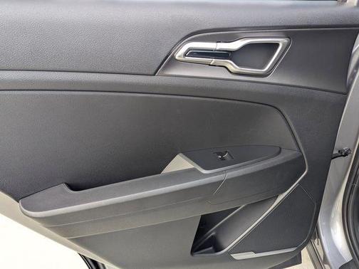 2026 Kia Sportage Hybrid LX