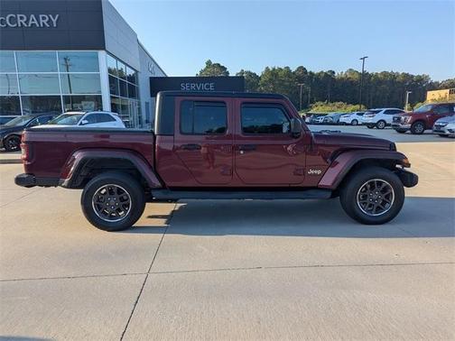 2022 Jeep Gladiator Overland