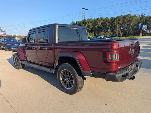 2022 Jeep Gladiator Overland